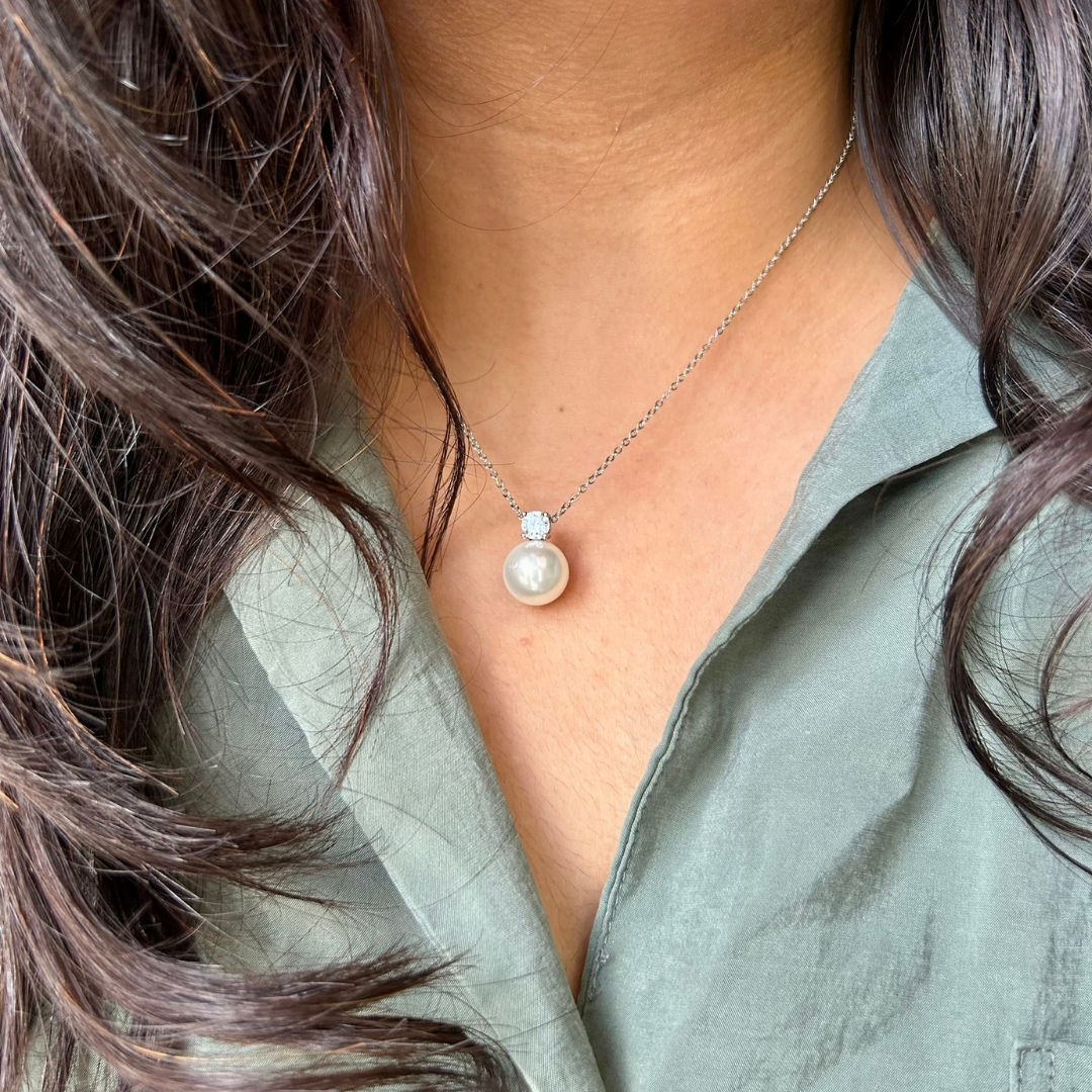 pearl necklace with silver