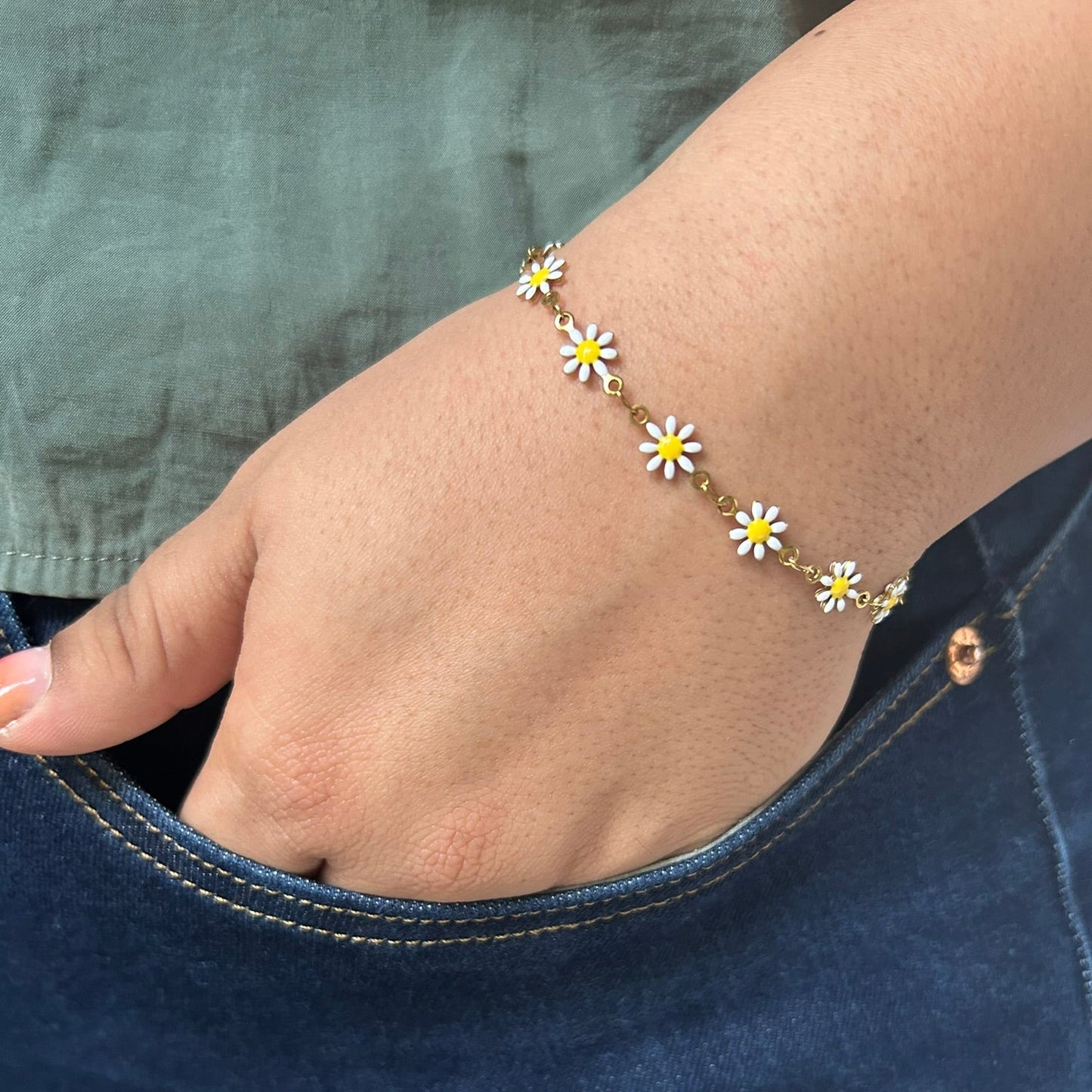 Daisy Bracelet