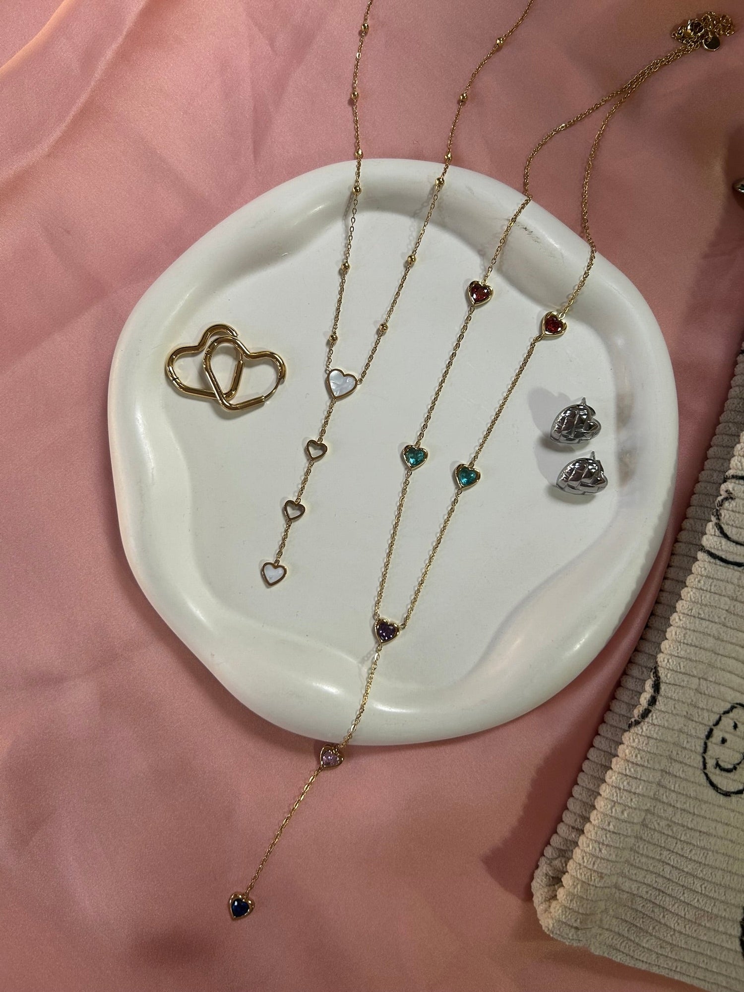 In The Era of Hearts | Delphin Jewels