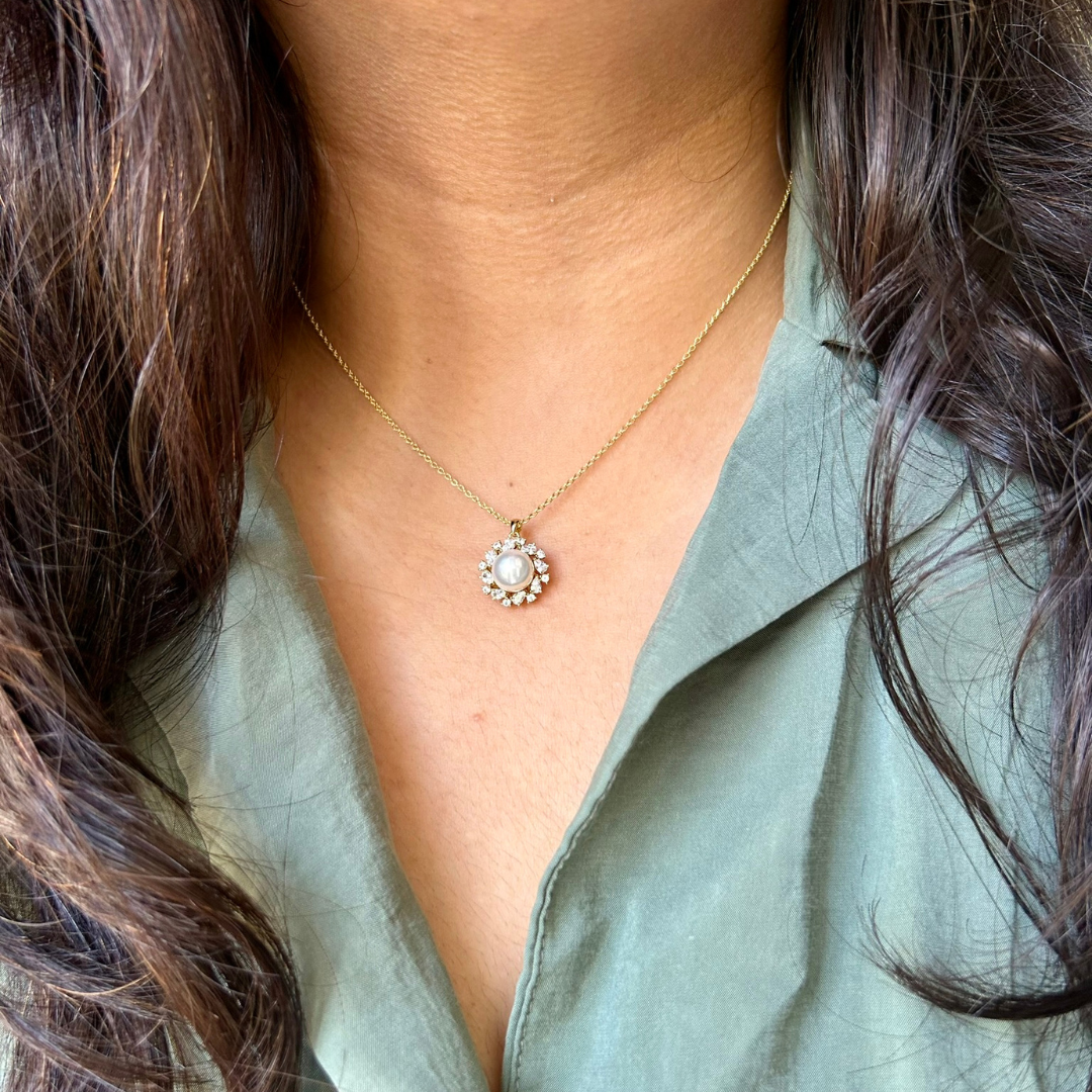 pearl gold plated necklace