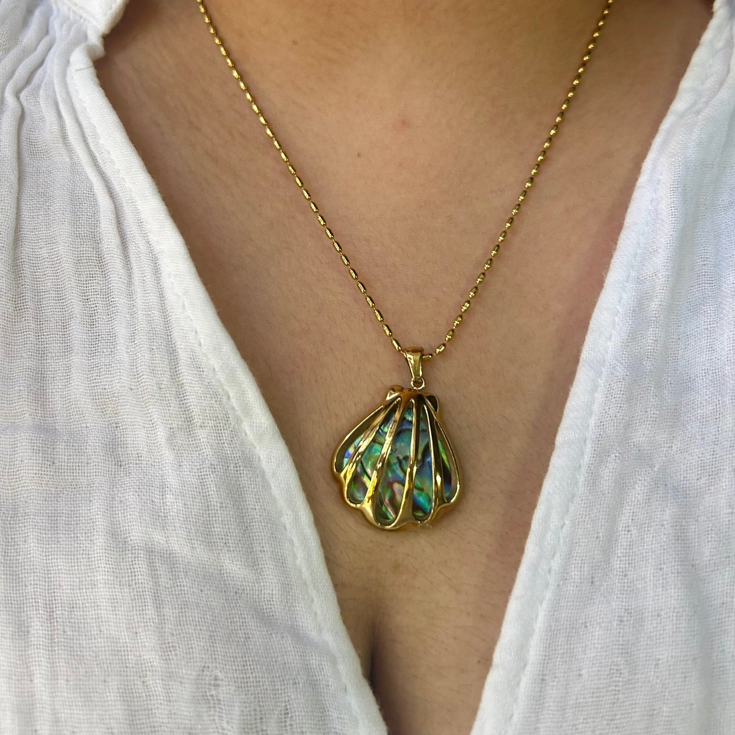 Glowing Shell Necklace