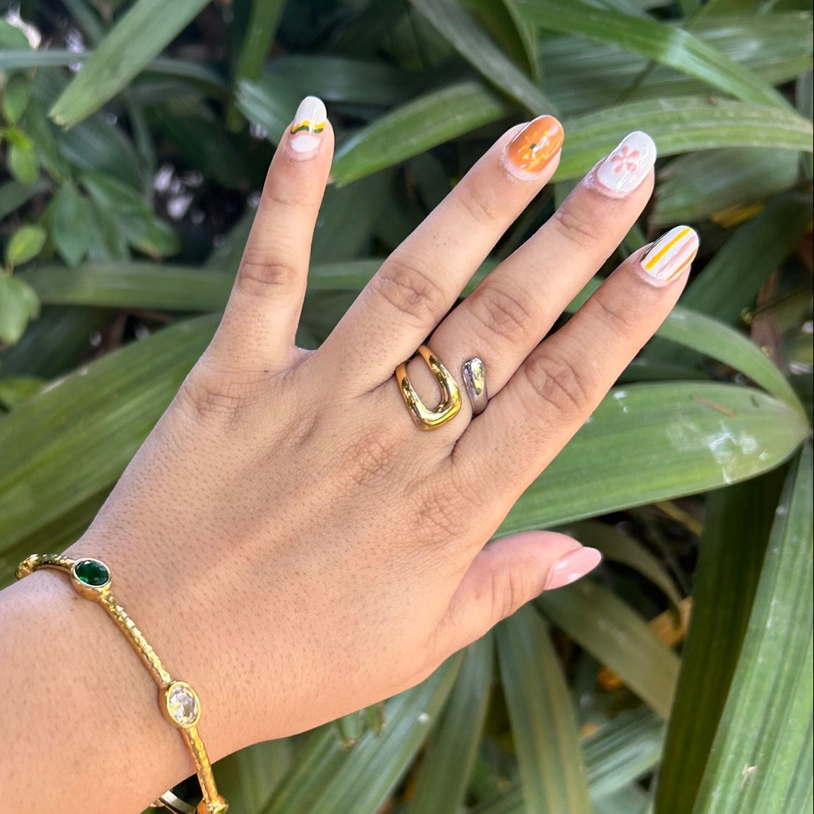 Logic Adjustable Ring