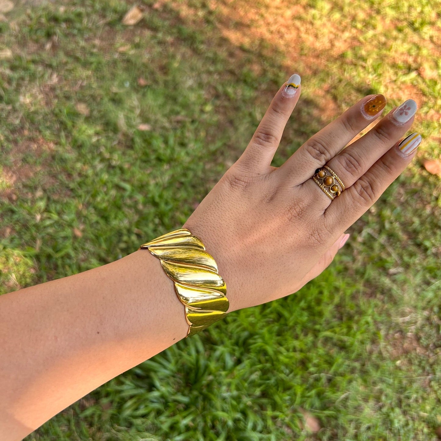 Earthy Adjustable Ring