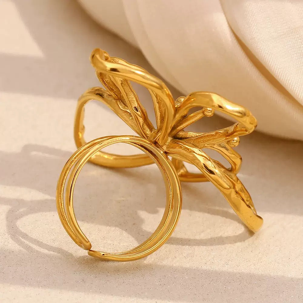 Floris Adjustable Ring