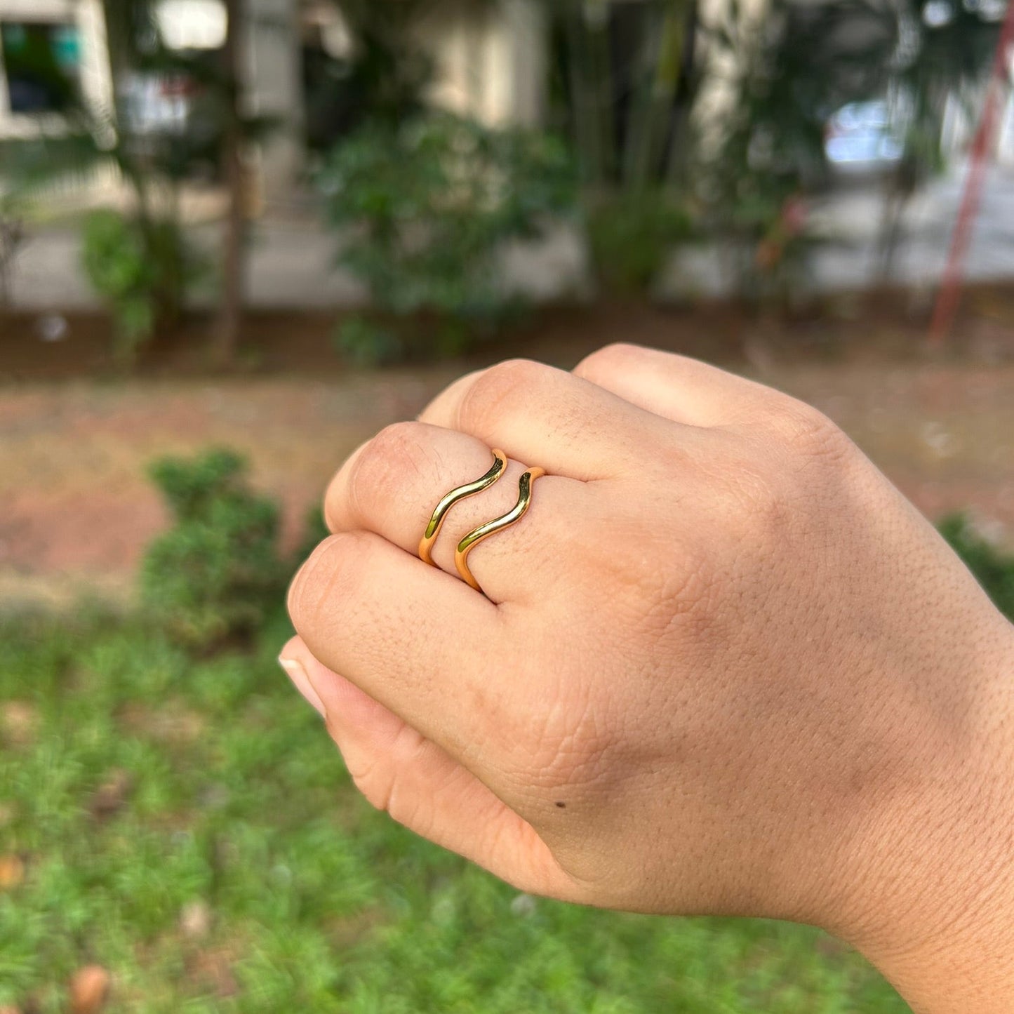 Surge Adjustable Ring