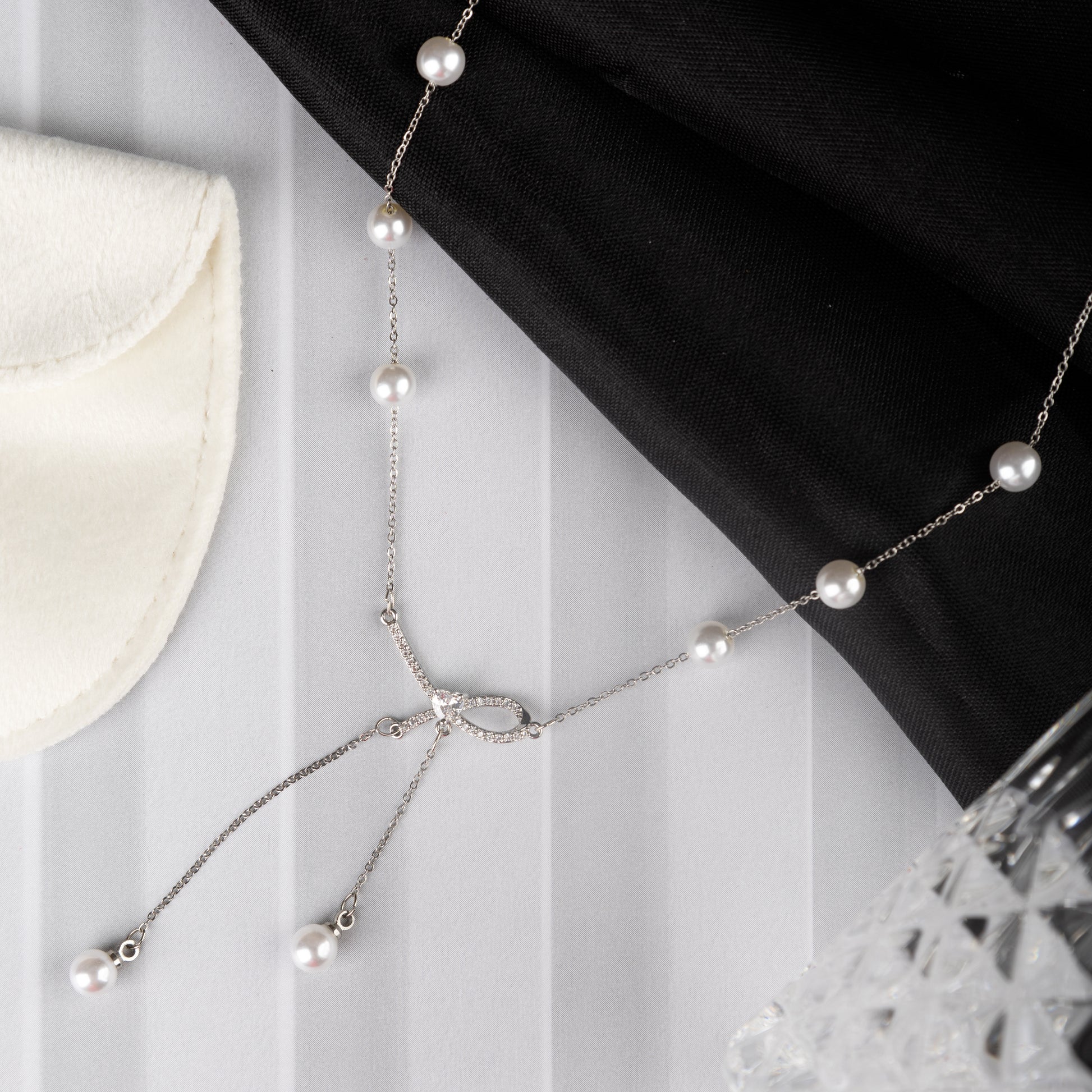 pearl silver necklace