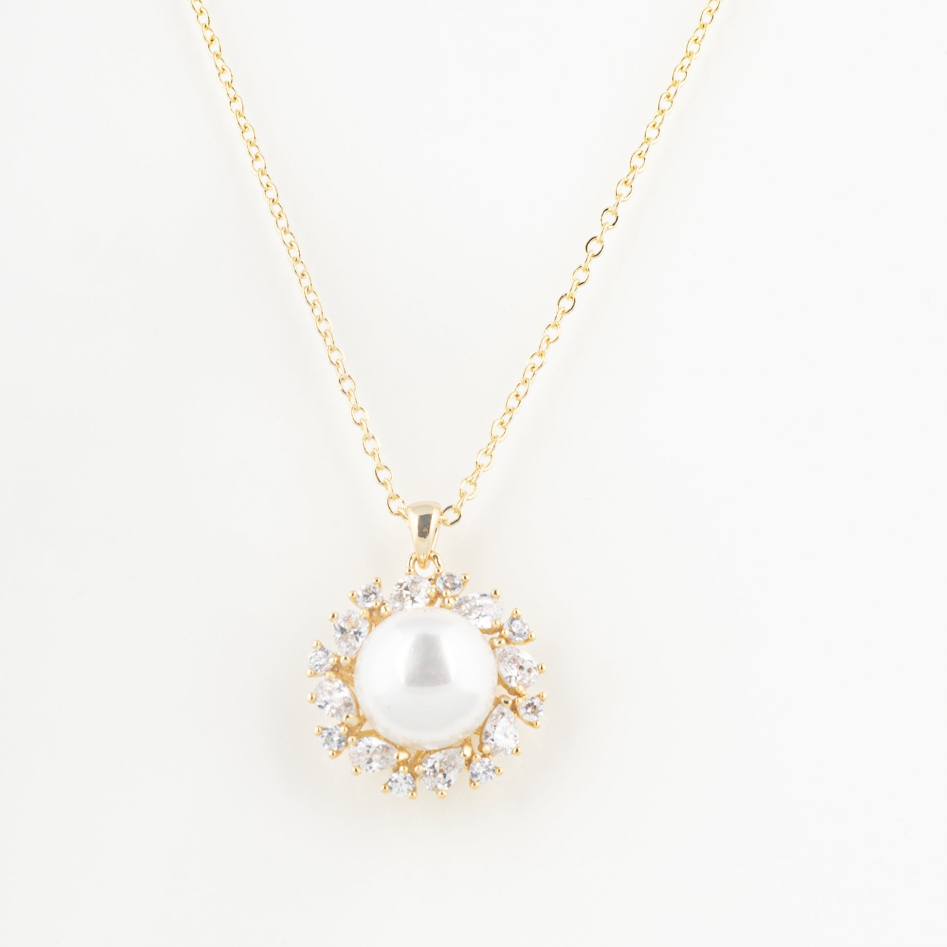 pearl pendant necklace - delphin jewels